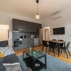 Josef's I Comfort I Metro Access Wien