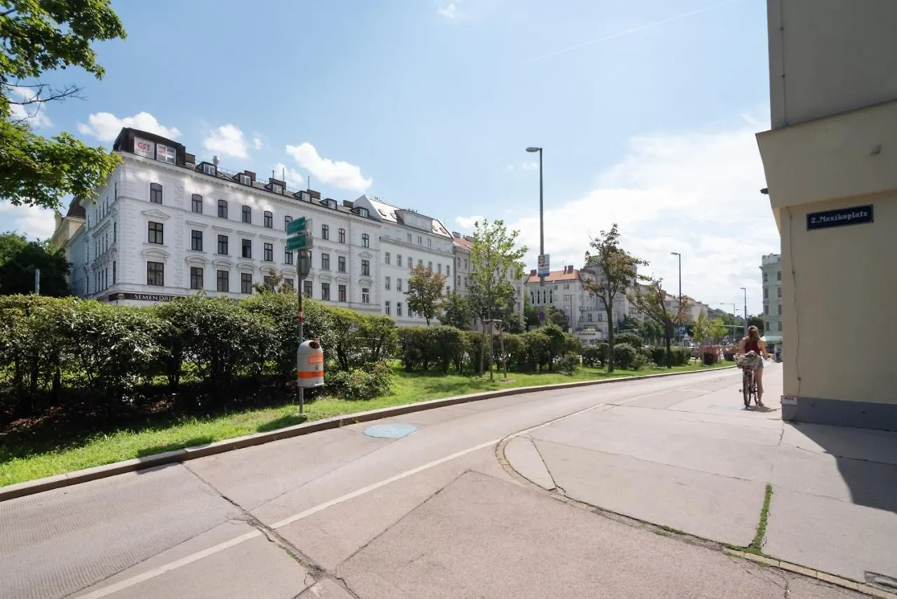 Vorgarten Apartments - Central, New And Stylish For Your Comfortable Stay In Viena 0*,  Austria